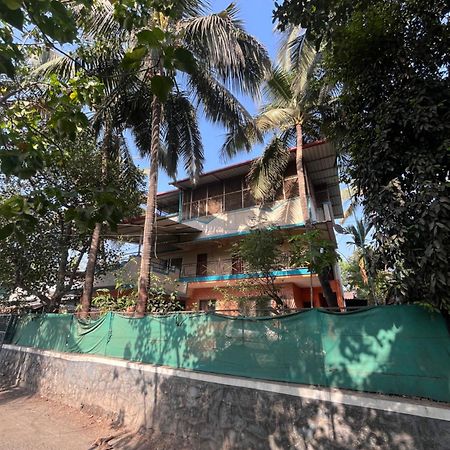 Patil Homestay Alibág Kültér fotó