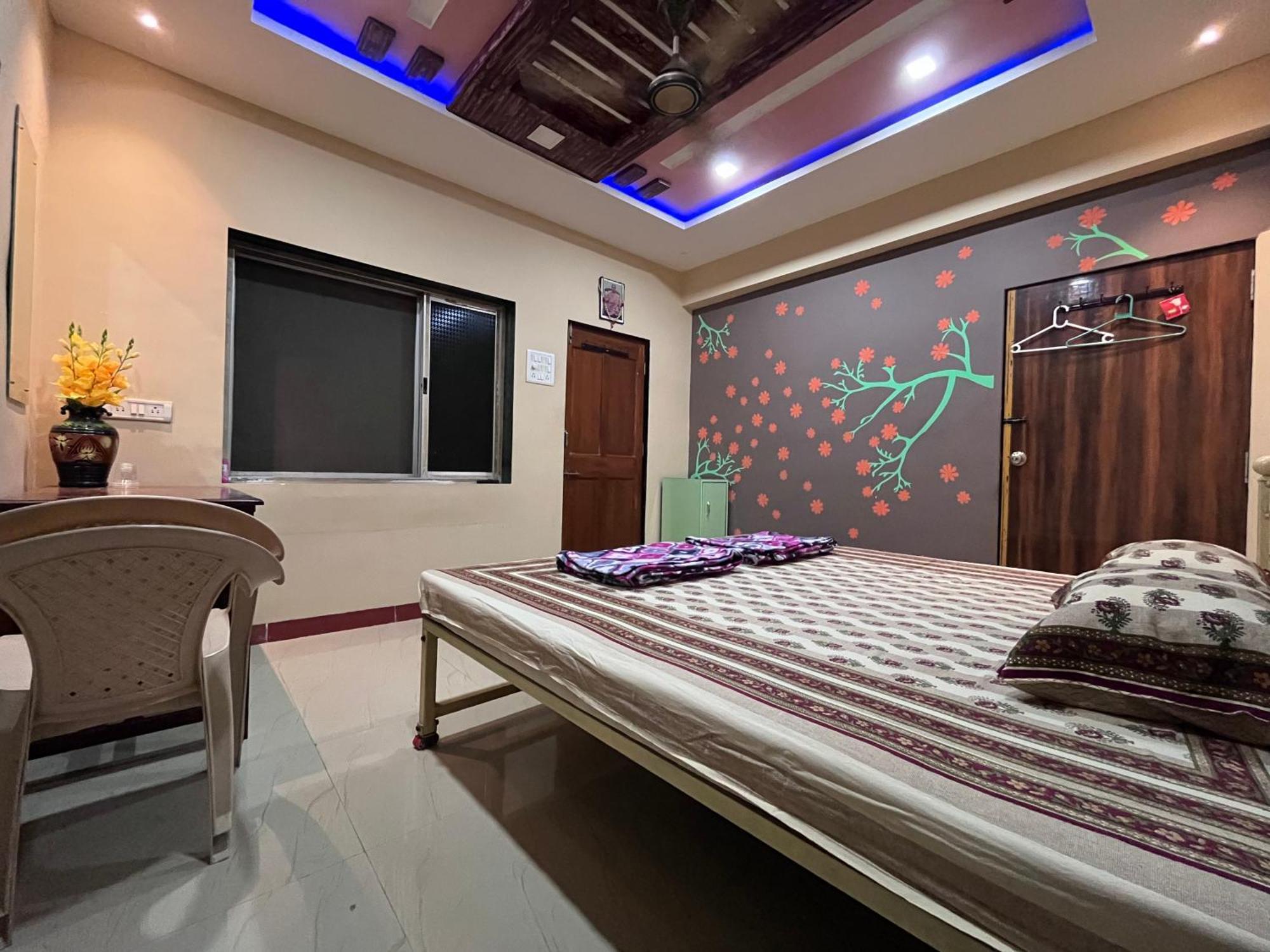 Patil Homestay Alibág Kültér fotó